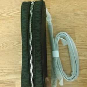 Michael Kors Crossbody Handbag